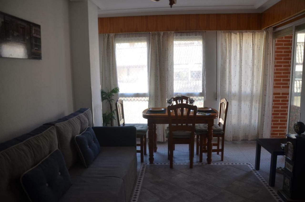 Amazing Sunny Flat With Balcony Pool Two Mins From The Beach Torrevieja Exterior photo